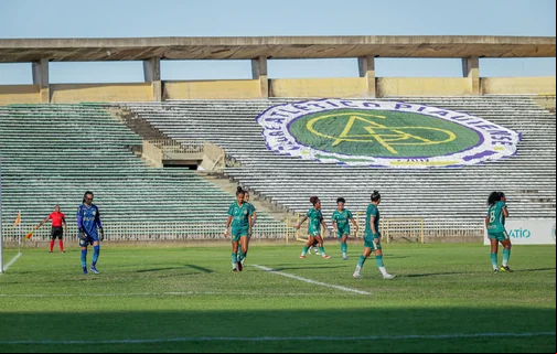 O jogo ocorreu no Albertão