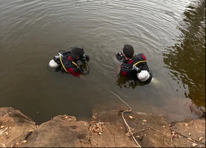 Bombeiros fazem buscas no Açude Macunã, em Pajeú do Piauí