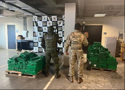 Droga apreendida pela PF e PM no Paraná