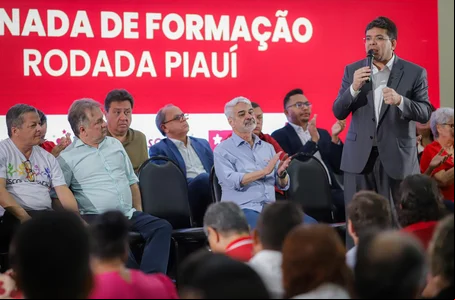 Reunião de militantes do PT em Teresina