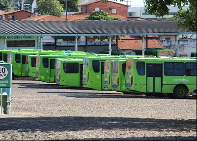 Paralisação dos motoristas e cobradores de ônibus em Teresina